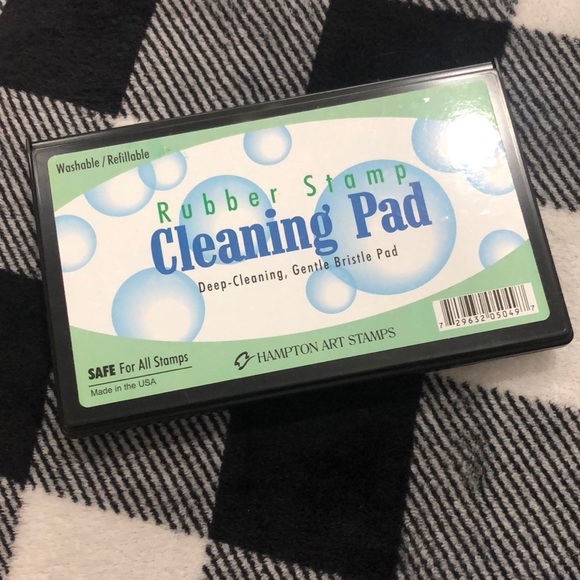 Hampton Art Stamps Other - 💜Rubber Stamp Cleaning Pad💜